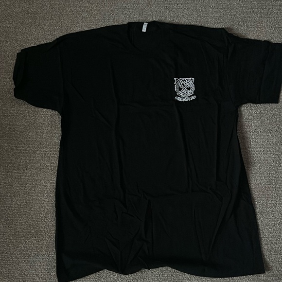 Dixxon Tee Shirt Mens Size 2XL Black Grey Sketchy Crest Short Sleeve 100% Cotton - Picture 2 of 5